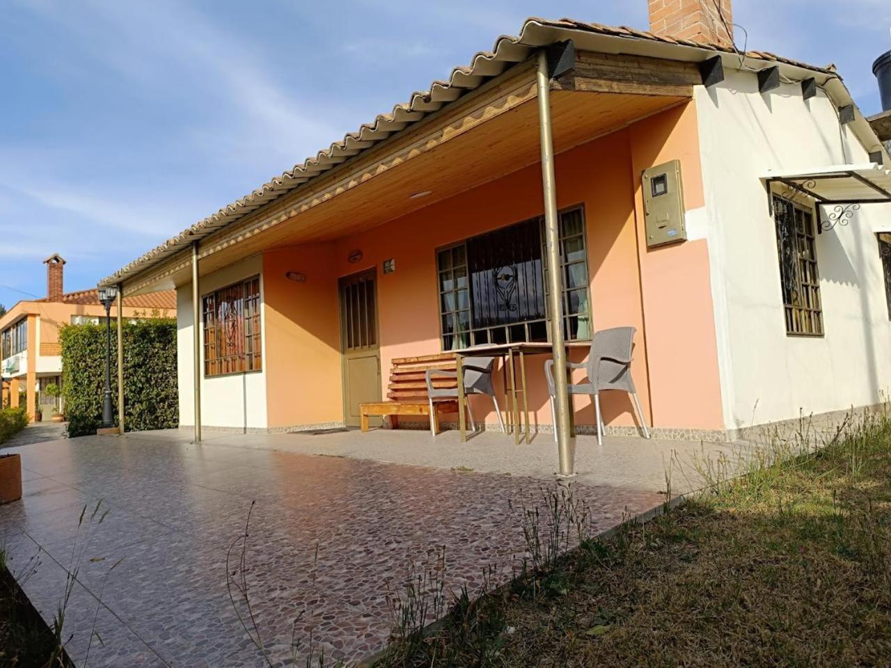 Casa Hotel Descanso Real Paipa Luaran gambar